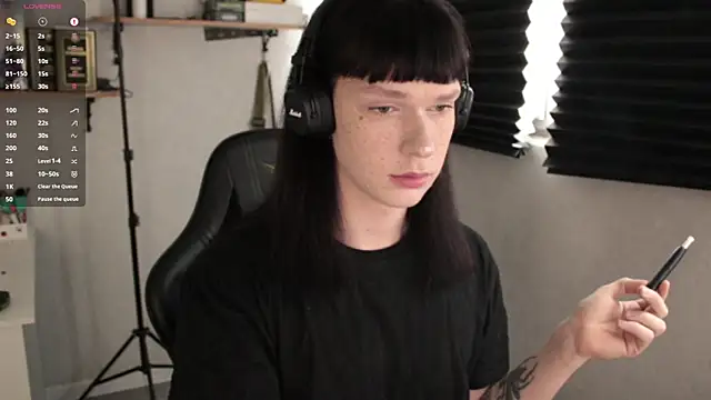 carthylovvve online show from March 20, 2:32 pm