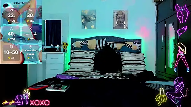 Snapshot of Liamscott_ chatting on October 6, 10:03 pm Liamscott  online show from October 6, 10:03 pm