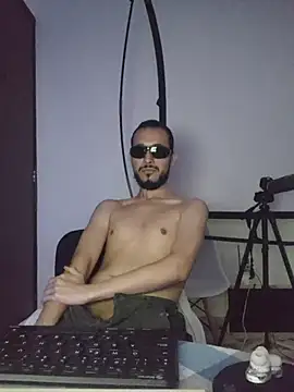 Snapshot of Yeye25199 chatting on October 16, 7:55 pm Yeye25199 online show from October 16, 7:55 pm