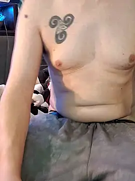 Snapshot of Herwish chatting on February 20, 3:52 pm Herwish online show from February 20, 3:52 pm