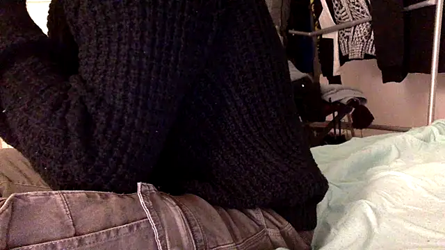 molozeb online show from February 6, 5:43 pm