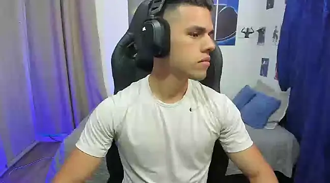 JacobKirito online show from December 18, 2:10 am