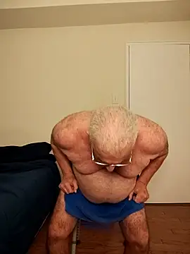 Snapshot of ShoreCock chatting on October 22, 8:51 am ShoreCock online show from October 22, 8:51 am