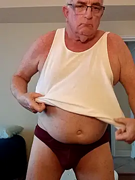 Snapshot of ShoreCock chatting on March 19, 6:44 pm ShoreCock online show from March 19, 6:44 pm