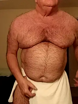 Snapshot of ShoreCock chatting on December 6, 10:52 pm ShoreCock online show from December 6, 10:52 pm