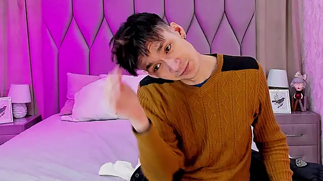 CalvinOwens online show from January 29, 3:33 am