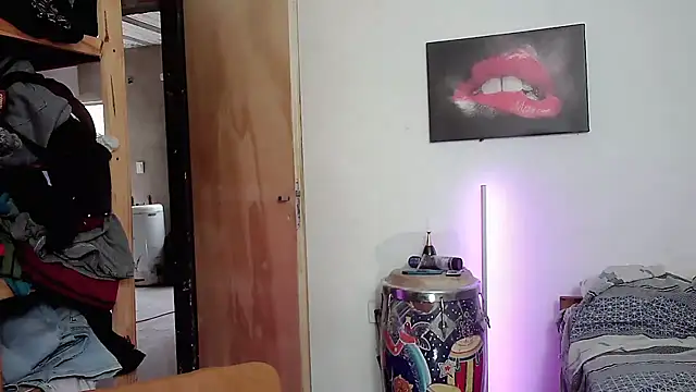 rodrix54 online show from March 5, 8:27 pm