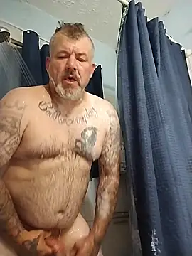 bigdoog8 online show from June 15, 6:38 am