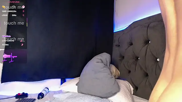 henry diiaz online show from September 28, 7:39 am