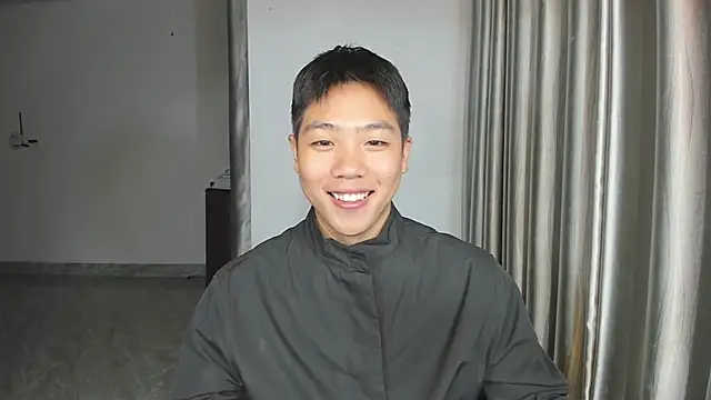 Snapshot of Oliver_Nl chatting on January 16, 3:35 pm Oliver Nl online show from January 16, 3:35 pm