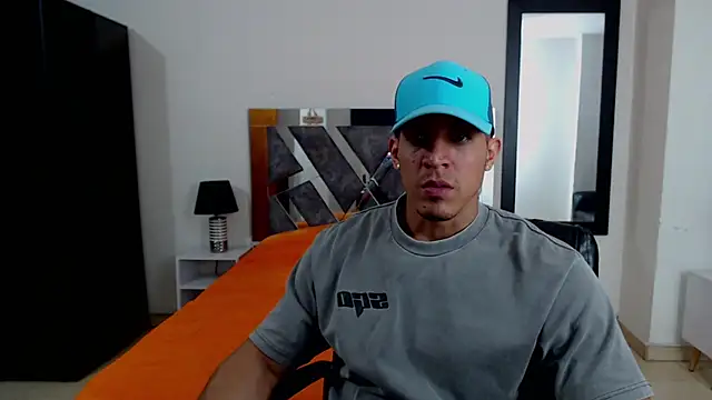 Frank heaven01 online show from December 5, 1:36 am