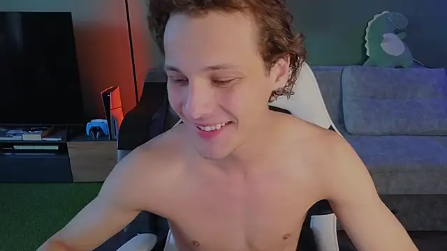 TeddyLiLboy online show from October 11, 1:37 pm