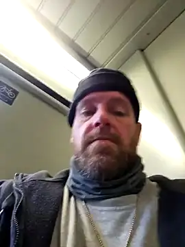 eltoulou online show from January 9, 12:41 pm