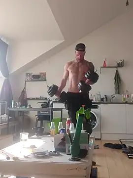 eltoulou online show from March 20, 1:48 pm