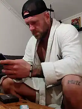 eltoulou online show from December 31, 2:36 pm