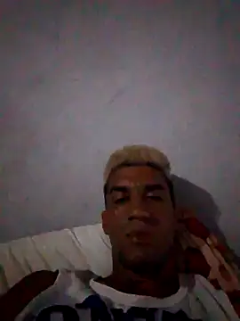 Snapshot of fieltoprj1 chatting on January 8, 10:06 pm fieltoprj1 online show from January 8, 10:06 pm