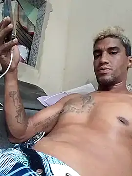 Snapshot of fieltoprj1 chatting on January 14, 1:49 pm fieltoprj1 online show from January 14, 1:49 pm