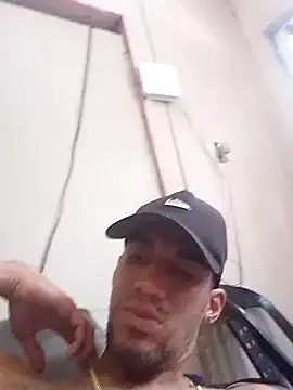 Snapshot of fieltoprj1 chatting on January 18, 2:02 pm fieltoprj1 online show from January 18, 2:02 pm