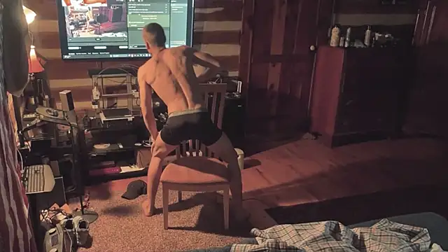 HARD 2QUIT online show from March 7, 11:29 am