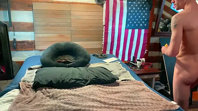 HARD 2QUIT online show from March 22, 12:25 pm