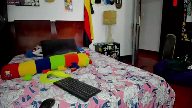 Tom Krakow online show from December 1, 3:26 pm