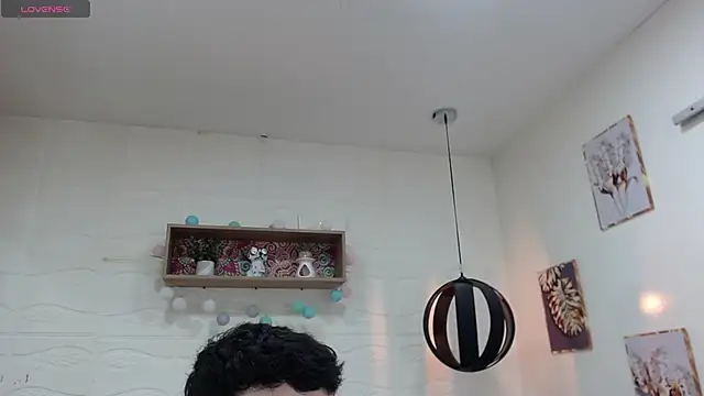 DmitriSanders online show from February 10, 8:42 pm