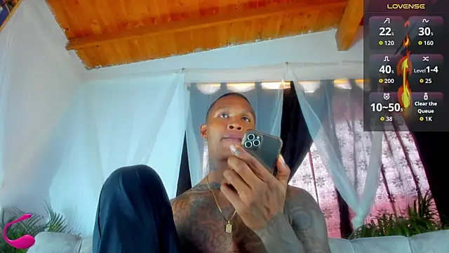 esteveen ortegas  online show from October 22, 4:10 pm