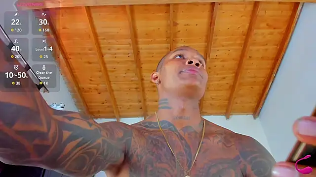 esteveen ortegas  online show from April 21, 5:08 pm