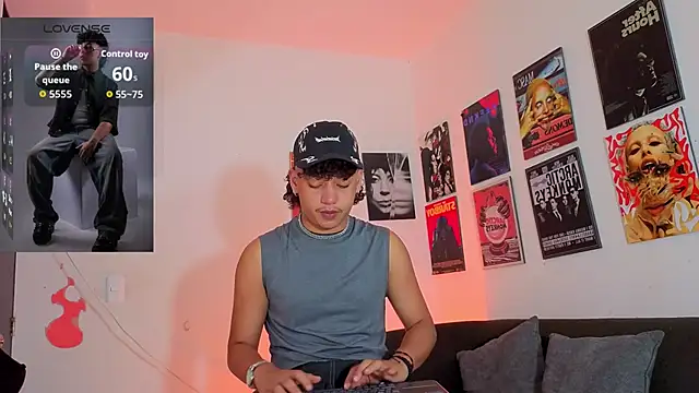 GaelOconner online show from December 13, 10:27 pm