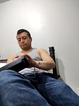 Potro23hotzen online show from November 7, 7:28 pm