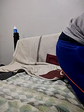 Potro23hotzen online show from March 29, 8:53 pm