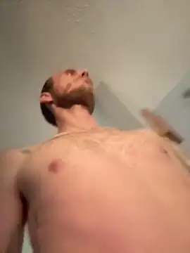 Snapshot of tleaper21101 chatting on October 3, 8:36 pm tleaper21101 online show from October 3, 8:36 pm