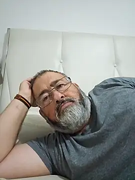 Snapshot of polla_calientes47 chatting on January 9, 7:29 pm polla calientes47 online show from January 9, 7:29 pm