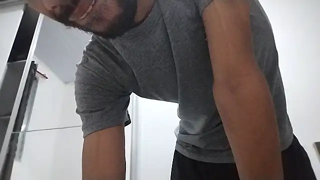 UncutToyBoy23cm online show from January 14, 8:56 pm