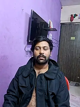 GlassBarge9 online show from January 24, 5:21 pm