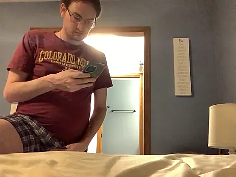 Hebrewhammers42 online show from March 19, 3:30 am