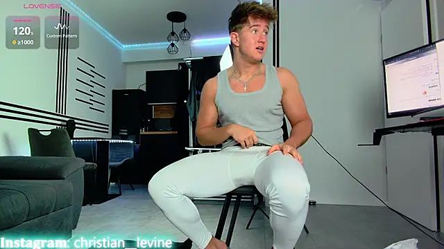 ChristianLevine  online show from January 20, 6:21 am