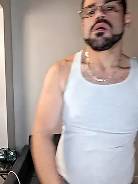 Zander823 online show from February 6, 8:44 am