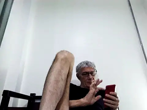 BIGUNCUTHARDCOCK online show from March 14, 10:50 am