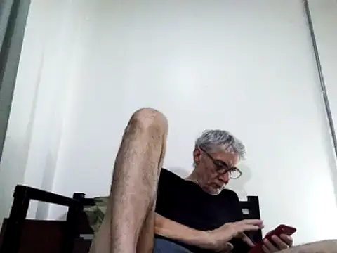 BIGUNCUTHARDCOCK online show from March 13, 1:32 am