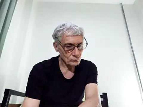 BIGUNCUTHARDCOCK online show from February 23, 11:17 am