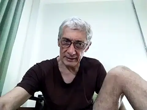 BIGUNCUTHARDCOCK online show from February 7, 11:45 am