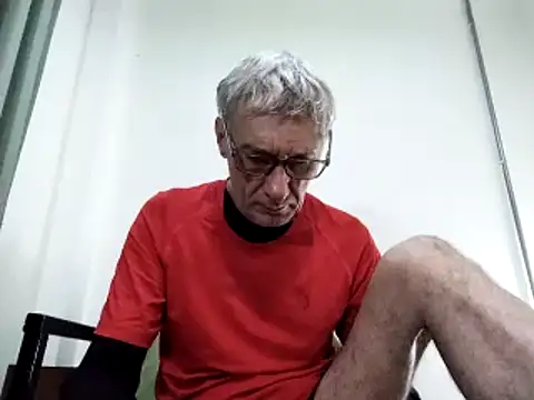 BIGUNCUTHARDCOCK online show from February 4, 12:29 am