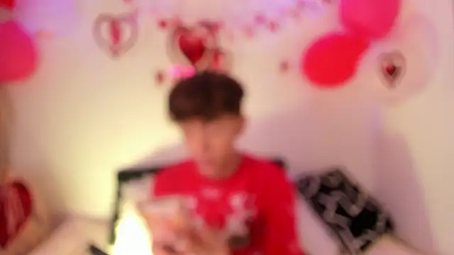 Tomy Rox online show from February 10, 8:10 pm