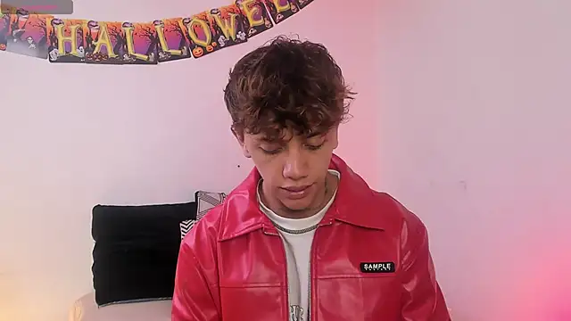 Tomy Rox online show from October 17, 9:19 pm