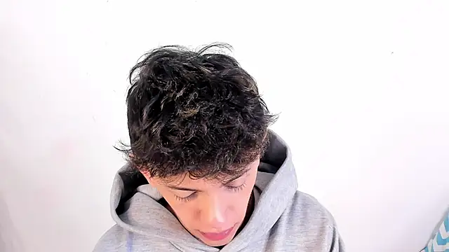 Tomy Rox online show from December 17, 7:37 pm