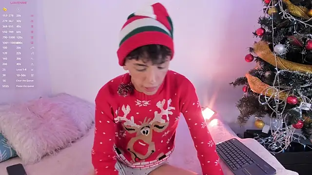 Tomy Rox online show from December 24, 8:49 pm