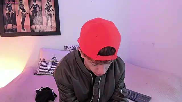 Tomy Rox online show from September 15, 8:10 pm