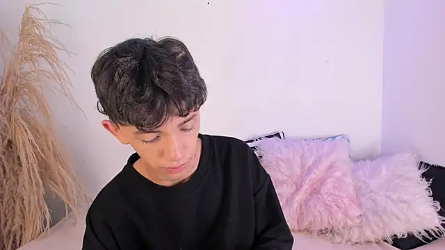 Tomy Rox online show from December 21, 8:21 pm