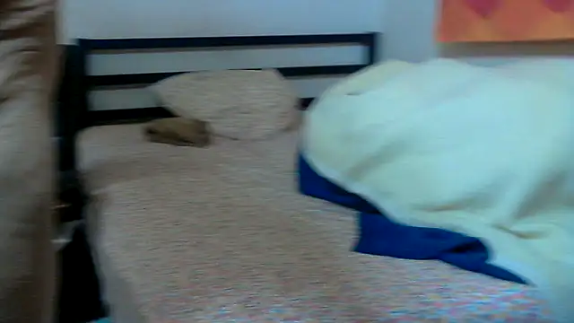 Snapshot of jamietbackcockslut chatting on March 21, 4:29 pm jamietbackcockslut online show from March 21, 4:29 pm